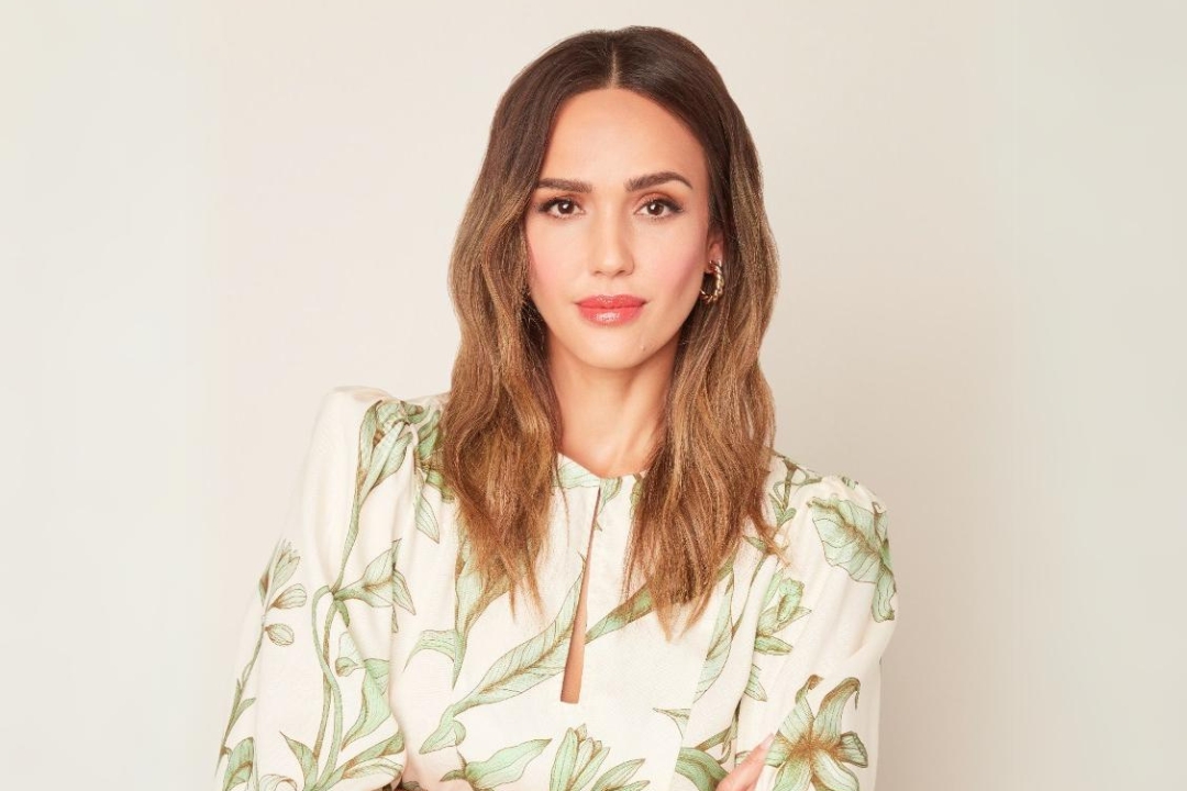 Jessica Alba steps back from Executive Role at The Honest Company ...